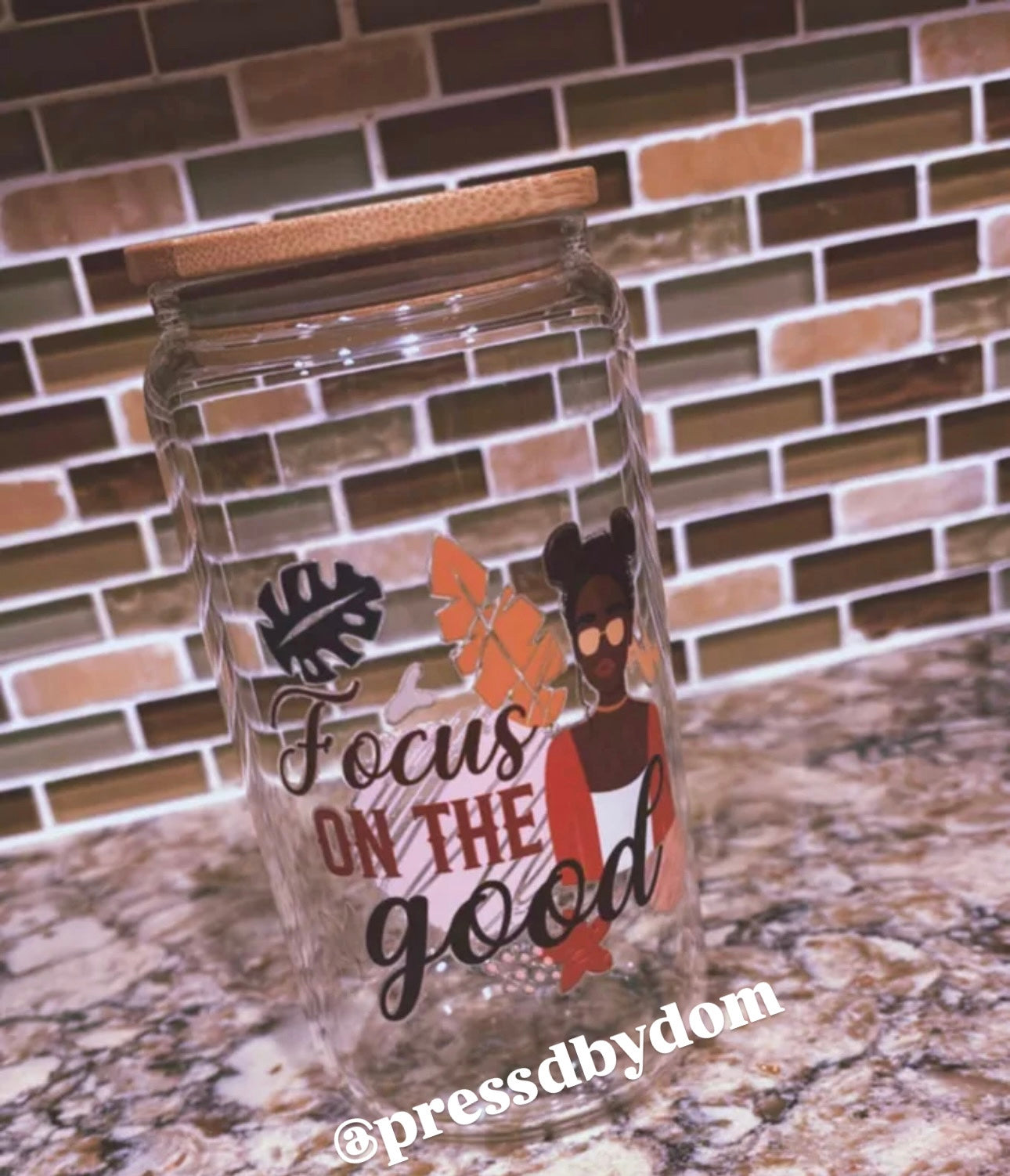 Focus on the Good Glass Cup with Bamboo Lid – Positive Affirmation Drinkware | Press’d by Dom